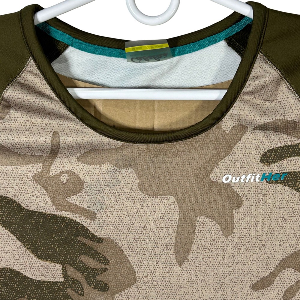 Cabela's Outfit Her Women's Camo Long Sleeve Shirt Medium‎ Polyester Spandex